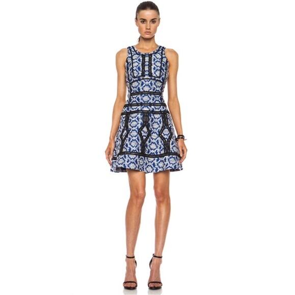 Diane von Furstenberg Margot Flounce Fit Flare Blue Diamond Jacquard Dress 12 - Picture 1 of 16